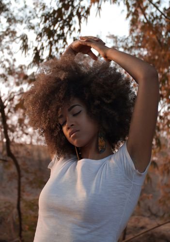 The Ultimate Thrift Store Shopping Guide: Find Hidden Fashion Gems